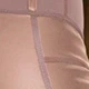 藕粉色