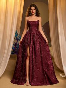 Aureia 这款优雅、浪漫、时尚的酒红色提花露背吊带A字连衣裙，非常适合毕业典礼、学校开学典礼、音乐节、生日派对、婚礼、下午茶派对、舞会和晚礼服等场合。 - 酒紅色 - 查看 8