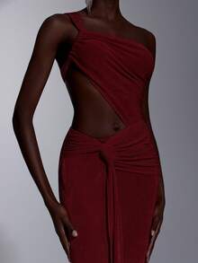 Elitara Elegant Luxury Cream Satin One-Shoulder Eyelash Collar Ruched Waist Splice Fishtail Hem Dress, Suitable For Festivals, Weddings, Galas, Concerts, Business Events, Influencer Activities (Adult) - Red - View 7