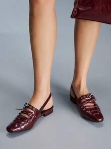 CUCCOO GRLICON 复古时尚金属扣系带低跟闭趾女鞋 - 酒紅色 - 查看 5