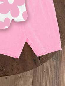 SHEIN Vintaside Kids 一套女婴休闲可爱碎花印花短袖圆领T恤和短裤套装，适合春夏季外出和度假。 - 彩色 - 查看 4