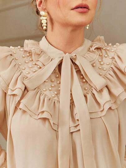 VOLUPTÉ CURVE Plus Size Spring Summer Khaki Blouse, Elegant & Fashionable, Pearl Jewel Decor, Ruffle Hem, Bow Tie, Long Sleeve, Loose, Versatile, Suitable For Work And Commute, Elegant Blouse, Women Top, Chic Work Outfit