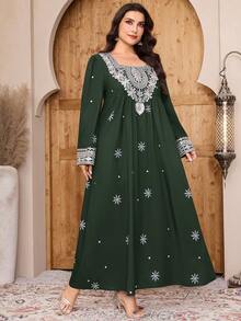 Al Najma Plus Floral Embroidery Square Neck Kaftan Dress - Dark Green - View 6
