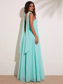 SHEIN BAE Đầm nữ màu xanh lá cây trơn không dây vai, thắt cổ, thích hợp cho kỳ nghỉ biển, khu nghỉ dưỡng biển, kỳ nghỉ thường ngày, tụ họp bạn bè, chuyến đi cuối tuần, đầm đi biển, đầm đi nghỉ mát, đầm xanh lam pha xanh lá cây, phong cách Y2K, đầm dự lễ hội âm nhạc, đầm thanh lịch. - màu xanh lá - Xem 7