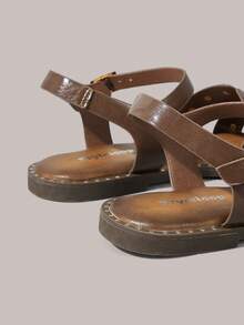 Styleloop Women's Buckle Design Casual Fashionable Flat Sandals Holiday Travel Essential Boho Cowgirl Outfit - Coffee Brown - View 4