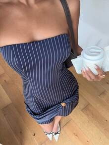 Siren Gaze Women's Chic Pinstripe Strapless Mini Dress,Navy Blue And White,Summer,Seksi Chic,Night Out Elegant Tube Top Bandeau Dress With Draped Gold Buckle - Navy Blue - View 2