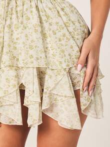 MISSGUIDED Women's Floral Print Short Sleeve V Neck Elastic Waist Ruffle Tiered Mini Dress Summer Boho Casual Day Dress - Multicolor - View 2