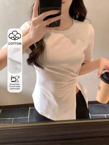 DAZY Camiseta de manga corta de diseño minimalista con giro para mujer, nueva y casual para el verano - Blanco - Ver 1