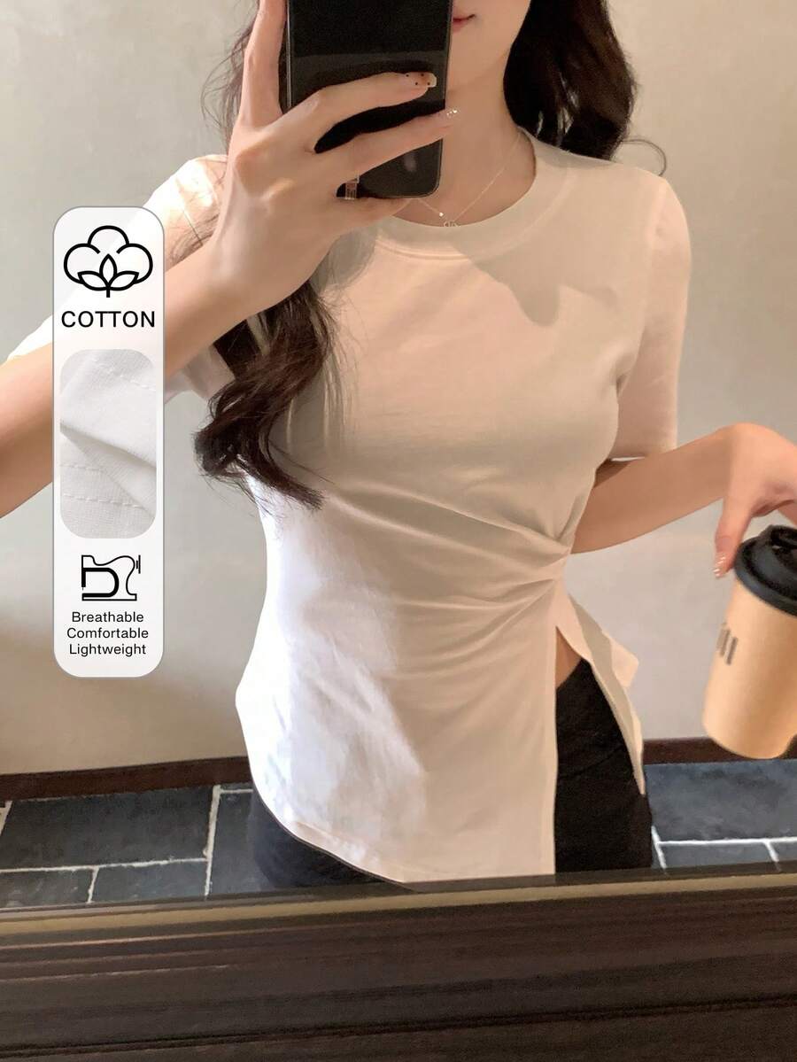 DAZY Camiseta de manga corta de diseño minimalista con giro para mujer, nueva y casual para el verano - Blanco - Ver 1