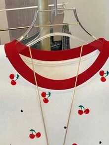 少女休闲可爱樱桃图案，红白撞色印花基础款短款T恤，舒适百搭，适合春夏日常穿着 - 彩色 - 查看 3