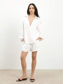 KSTM 女士白色亚麻套装，灯笼袖衬衫搭配宽松短裤，两件套夏季休闲装 - 白色 - 查看 1