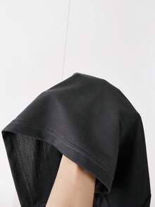 SHEIN 两件套少女时尚休闲卫衣套装，灰色翻领拉链短袖露脐连帽衫搭配同色宽松长裤，正面刺绣设计，适合外出、室内、运动、聚会、上学、春季、夏季、秋季穿着。 - 深灰色 - 查看 3