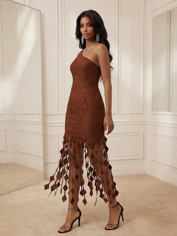 Women's New Design Rhombus Patchwork Hollow Out Tassel Elegant Asymmetric Shoulder Dress