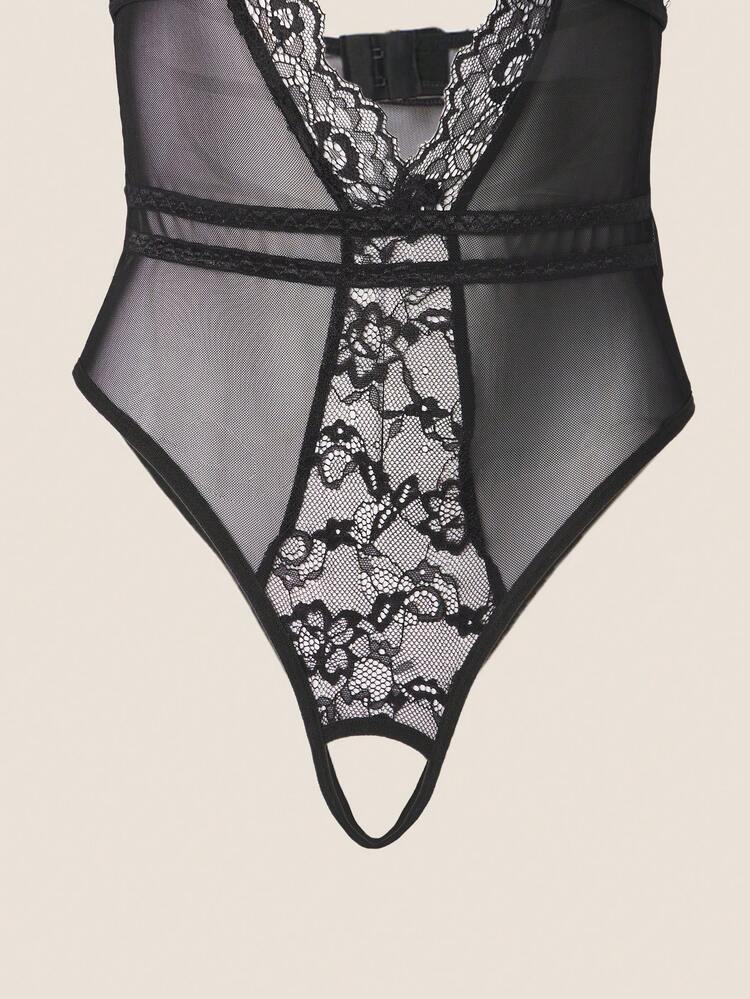MISSGUIDED Lingerie Inspired Black Lace Mesh Bodysuit With Strappy Harness Details And Underwire Support
