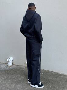 Ngobest Haus Ngobest Haus 男士字母印花连帽拉链夹克和撞色滚边长裤套装，男士两件套，男士街头服饰套装，男士运动服套装，慢跑服，男士慢跑套装，防风夹克/户外防风夹克，派克大衣，街头服饰，慢跑，慢跑套装，运动服套装，男士街头服饰两件套，秋季服装 - 黑色 - 查看 5