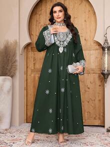 Al Najma Plus Floral Embroidery Square Neck Kaftan Dress - Dark Green - View 5
