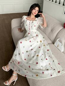 Modelyn 浪漫优雅圆领彩色刺绣花瓣袖喇叭连衣裙，春夏款 - 彩色 - 查看 10