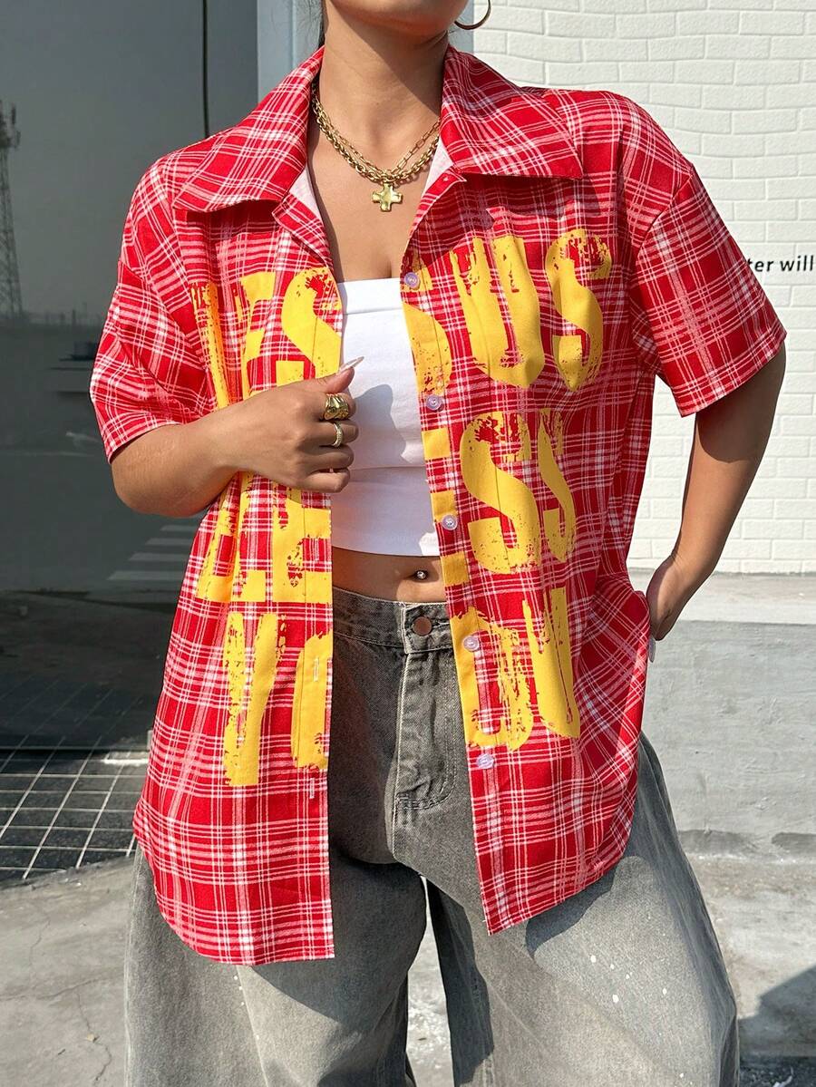 Muchica 大尺碼女款紅白格紋短袖單排扣休閒夏季襯衫,口號鈕扣開襟格紋襯衫,街頭風 Y2K 90s - 彩色 - 查看 1