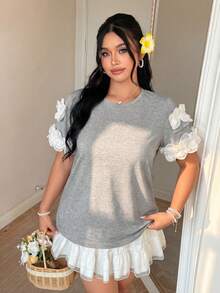 Celure Plus Size Women Round Neck Short Sleeve Contrast Color Ruffle Trim Casual T-Shirt - Grey - View 1