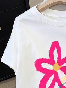 一件少女风彩色Y2K多巴胺印花宽松短袖上衣，可爱多彩组合，舒适透气，适合户外、上学和居家穿着，春夏皆宜。 - 白色 - 查看 5