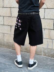Manfinity EMRG Men's Floral Embroidery Pattern Casual Versatile Daily Wear Wide Leg Denim Shorts - Black - View 2