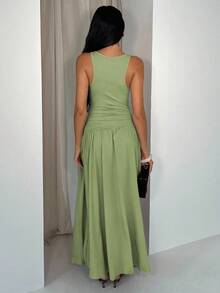 Glamine Sage Green Square Neck Sleeveless Ruched Maxi Dress,Elegant Summer Dinner Date Outfits,Prom Graduation Wedding Party,Resort Vacation Casual Style - Green - View 2