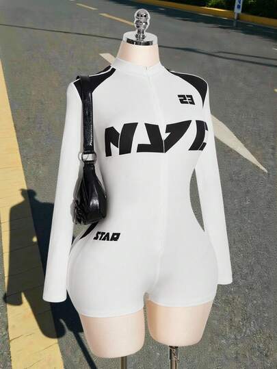 SHEIN ICON Women's Plus Size Retro Sexy Avant-Garde Bold Modern Fashion Millennial Style Y2K Sporty Casual Racing Outfit Letter And Number Print Black And White Color Block High Neck Zipper Long Sleeve Bodysuit