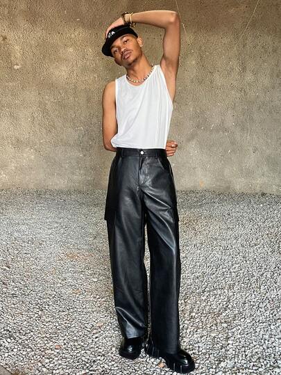 Ngobest Haus Ngobest Haus 男士黑色 PU 皮裤，宽松直筒裤，百搭皮裤 男士黑色皮裤 男士阔腿裤 男士超大裤 黑色皮革街头潮流裤 男士宽松裤，街头潮流，男友礼物。男士宽松宽裤 宽松黑色裤 男士超大裤 黑色宽松裤
