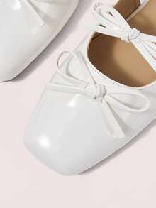CUCCOO DOLLMOD White Patent Leather Bow Slingback Square Toe Low Vamp Flat Mary Jane Flats - White - View 5