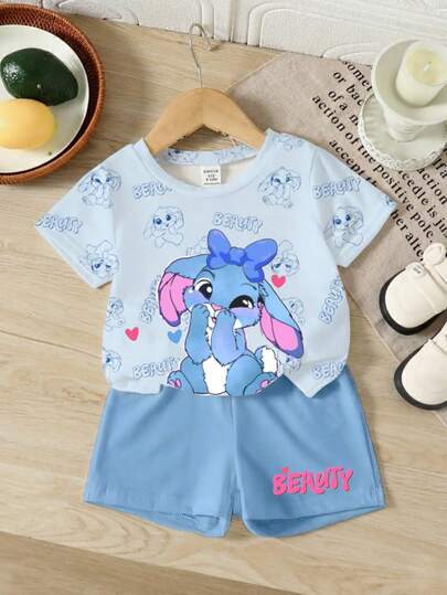 Conjunto informal de niña pequeña con diseño de corazón y estampado de conejo, con top de manga corta cómodo y shorts. Atuendo para niñas, ropa de bebé, adecuado para primavera/verano, salidas, fotografía, vacaciones, días festivos, Pascua, regalos