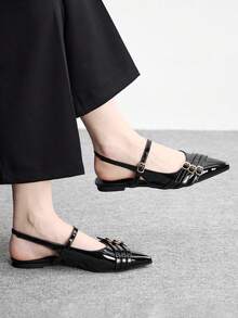 CUCCOO BIZCHIC Women's Fashion Commuter Wear Pointed Flat Shoes - Black - View 1