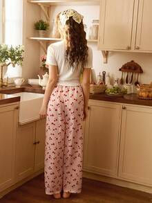 SHEIN Bộ đồ ngủ nữ phong cách đồng quê lãng mạn, in chữ hoa anh đào, dáng ôm, tay ngắn, kẻ caro, quần dệt hoa anh đào. - trắng - Xem 2