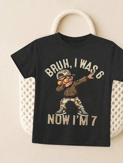 GraphicGems 男童休闲舒适时尚上衣，柔软日常休闲衬衫，适合幼儿和儿童，活泼的男童服装，色彩鲜艳的印花T恤，舒适的针织面料，男童印花短袖圆领T恤，时尚图案T恤，黑色T恤