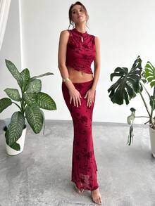 Aloruh Bộ đồ nữ phong cách retro lưới in họa tiết nhung gồm áo sườn xám cổ bẻ và chân váy đuôi cá dài đến đầu gối, màu đỏ tía thanh lịch. - Màu Đỏ Sâu - Xem 4