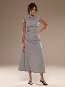 Avantive Black And White Checkered Stretch Sleeveless Long Dress For Workwear, Minimalist Design Summer Outfit For Women Spring Break Outfits Valentine's Day Fasching Women Costume Beach Outfits For Women Casual Outfit Formal Wedding Party,Formal Occasion,Special Occasion Elegant,Chic,Re-Wearable Comfortable Date Night Romantic Carnival Going Out Summer Vacation Outfits Casual Sleeveless Dress Casual Long Dress Gray Dress For Women Dresses For Women Elegant Midi Dress - Black and White - View 2