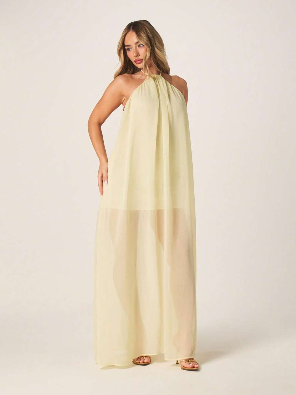 missguided yellow pleated maxi dress MISSGUIDED Yellow Chiffon Halter Neck Maxi Dress｜MISSGUIDED