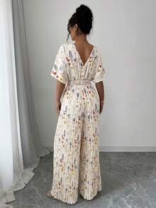 Elenzga Printed Deep V-Neck Batwing Sleeve Pleated Elegant Women Jumpsuit - Apricot - View 2