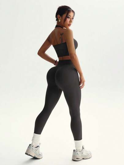 Dewbera 女士纯色露背吊带紧身短裤运动套装