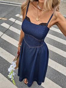 Serisse 女士撞色蕾丝拉链露背设计时尚牛仔吊带裙，春夏狂欢节服装，通勤度假毕业典礼时尚Y2K可爱街头风派对婚礼优雅商务休闲女装蓝色女士无袖深色水洗牛仔中长连衣裙，蕾丝饰边和可调节肩带，夏季休闲法式吊带裙春季新款连衣裙休闲优雅连衣裙度假长裙优雅职场连衣裙假日出行造型 - 藍色 - 查看 2
