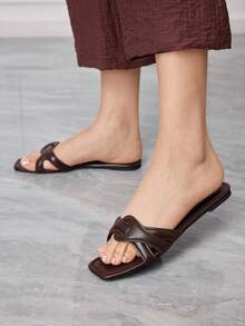 Sleekvia Sandal Musim Panas Wanita Multifungsi Modis Model Baru dengan Ujung Persegi, Sepatu Musim Panas - Coffee Brown - View 10