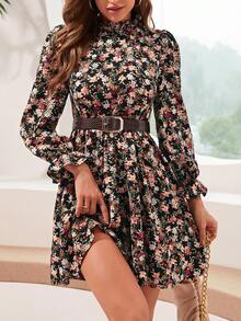 SHEIN LUNE 全身印花荷叶边袖连衣裙，无腰带，休闲款 - 彩色 - 查看 3