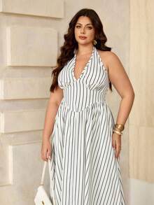 Roveilla 大码梭织褶皱条纹V领系带收腰连衣裙，春夏大码吊带裙，性感大码连衣裙，大码夏季连衣裙，曲线夏季连衣裙，大码度假连衣裙，曲线夏季连衣裙，长款连衣裙，休闲吊带裙，曲线度假大码女装，休闲吊带裙，优雅夏季连衣裙，女士夏季连衣裙，女士夏季套装，女士休闲连衣裙，女士吊带裙，女士夏季套装，女士连衣裙，女士野餐连衣裙，女士沙滩套装，大码夏季连衣裙 - 黑與白 - 查看 3