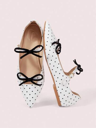 CUCCOO DOLLMOD 女士可爱优雅波点玛丽珍平底鞋，配双蝴蝶结