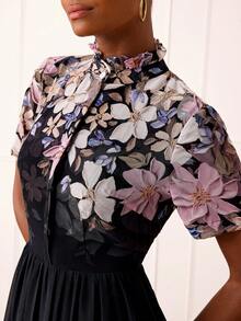 Lilora 这款优雅的中长印花连衣裙,精致百搭,优雅迷人,是通勤、日常穿着、休闲外出、派对、约会、聚会、休闲活动、野餐、假日、度假和夏季郊游的完美之选。优雅印花连衣裙,女士度假连衣裙,印花长裙,女士连衣裙,女士正装,女士优雅套装,女士夏季连衣裙,复古连衣裙,女士连衣裙,优雅经典款 - 彩色 - 查看 8