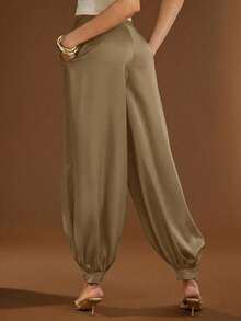 Hauture Pantalones de mujer con decoración de volumen texturizado en el bajo - Verde - Ver 3