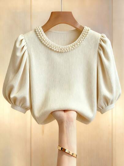 Rafferiza Nouveau design doux de mode d'été, chemise décontractée pour femmes avec manches courtes, col rond, décoration de perles et manches en pétale. Blouse t-shirt décontractée avec ornements de perles