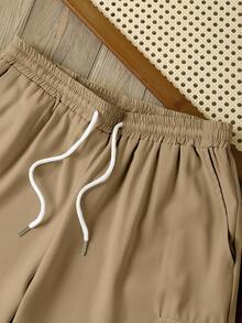 Manfinity Dauomo Men's Summer Casual Fashionable Street Daily Commute Solid Color Drawstring Waist Flap Pocket Cargo Shorts - Khaki - View 6