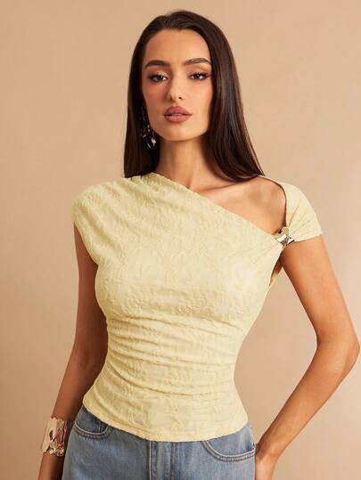 Silquee Women's Light Yellow Lace Jacquard Elegant Asymmetrical Neckline Top, Adorned With Metal Buttons, Off-The-Shoulder Design, Fitted Waist, Suitable For Summer, Parties, And Women's Holiday Wear.
