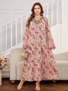 Al Najma 春季花卉印花浪漫加大码女式长袍 - 粉色 - 查看 5