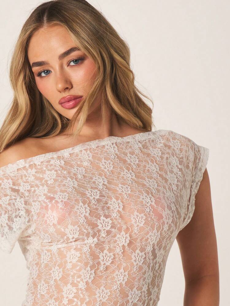 MISSGUIDED Women's White Floral Lace Off Shoulder Short Sleeve Crop Top With Tie Detail For Spring Summer Fashion